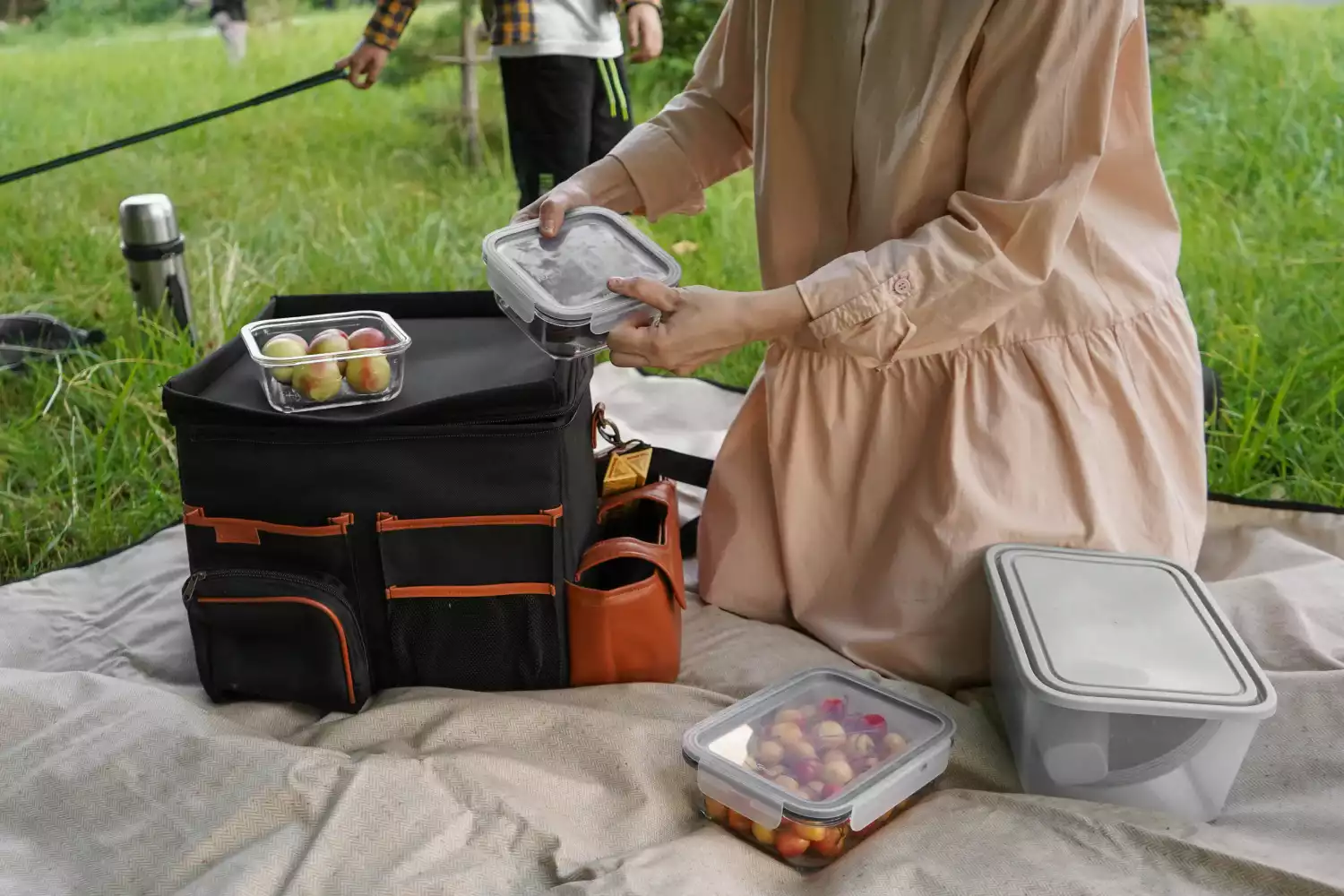 best packable picnic blanket